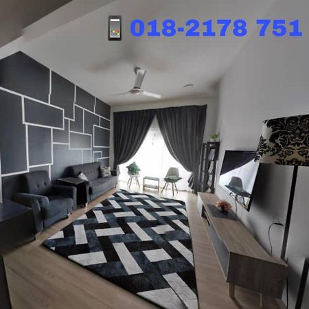 Chombies Muslim Homestay ตานาห์ราตา ภายนอก รูปภาพ