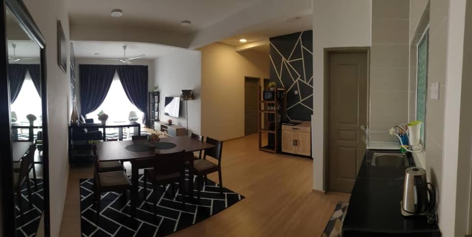 Chombies Muslim Homestay ตานาห์ราตา ภายนอก รูปภาพ