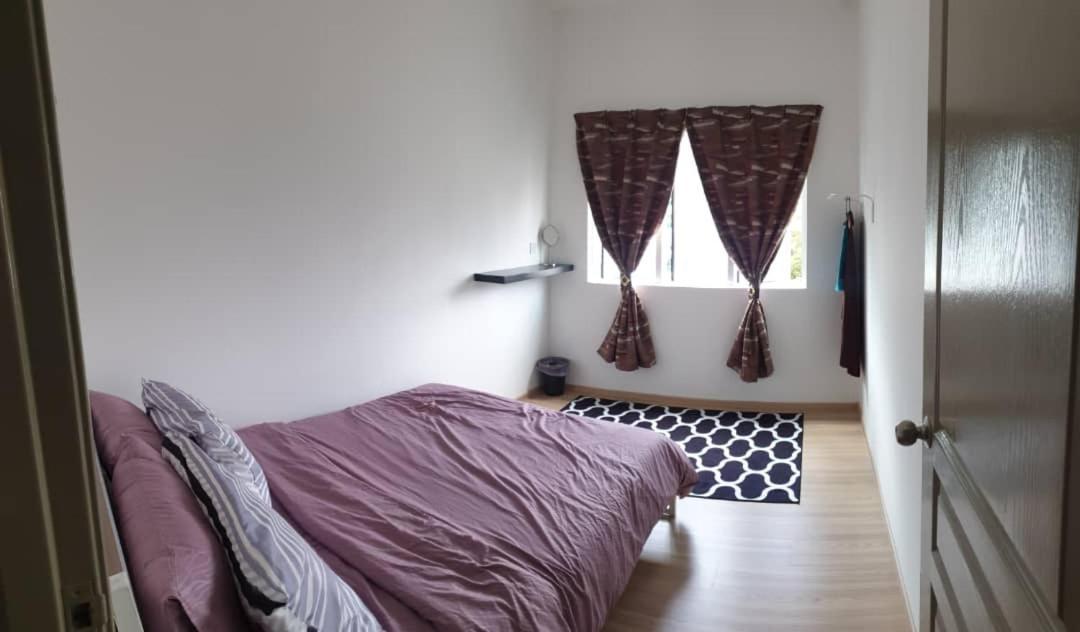 Chombies Muslim Homestay ตานาห์ราตา ภายนอก รูปภาพ